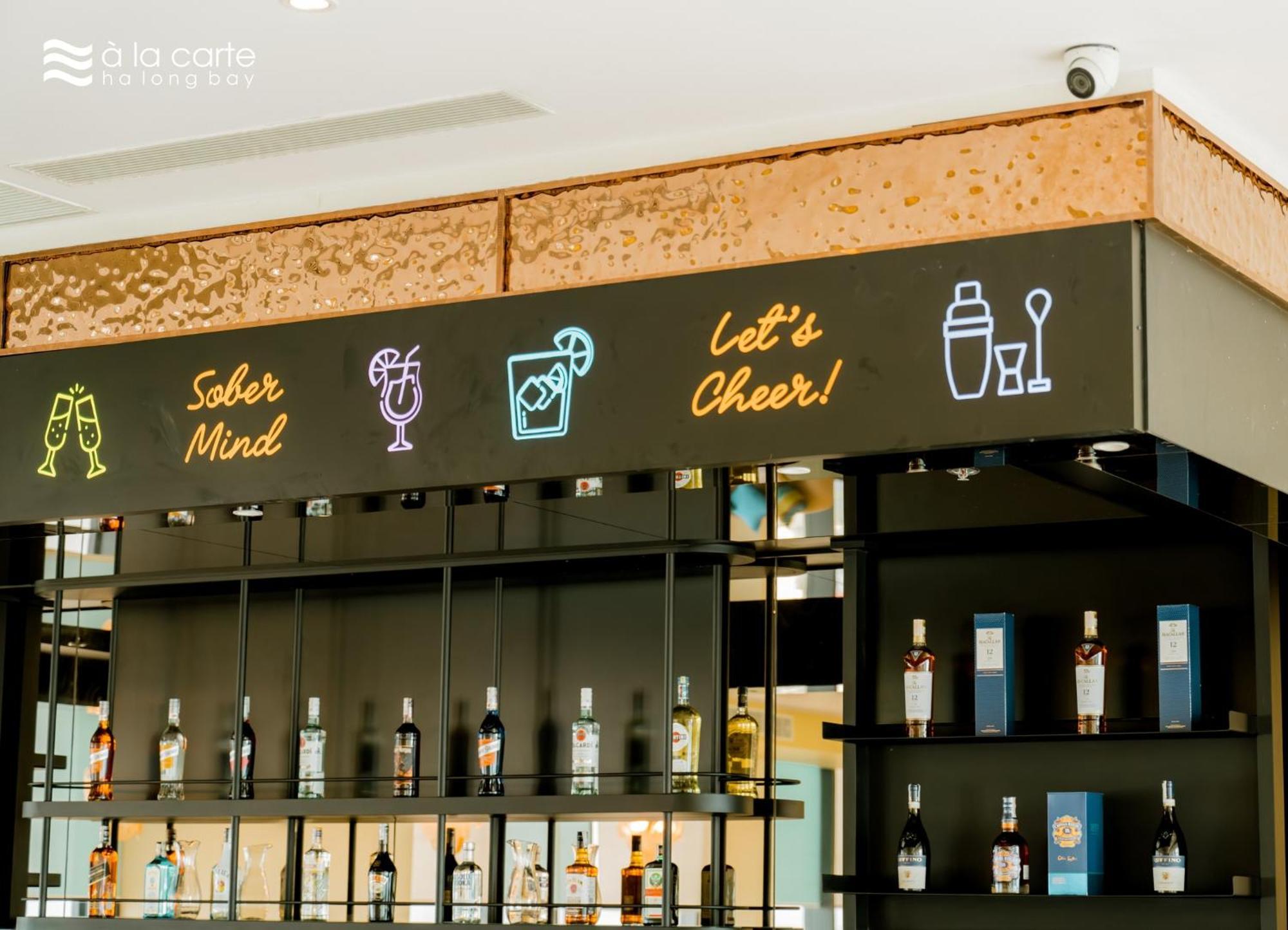 A La Carte Ha Long Apartment By The Beach Экстерьер фото