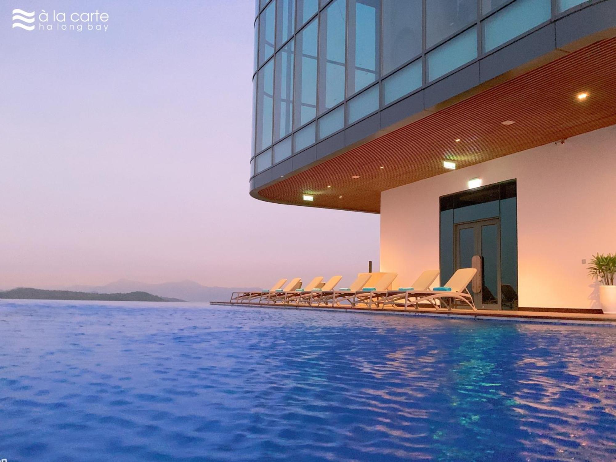 A La Carte Ha Long Apartment By The Beach Экстерьер фото